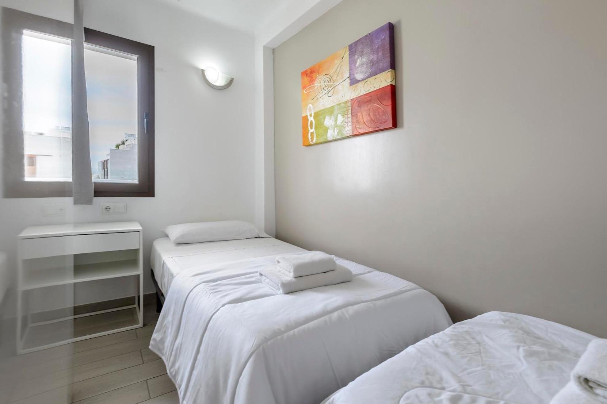 Apartamentos Esmeralda Ibiza Екстериор снимка