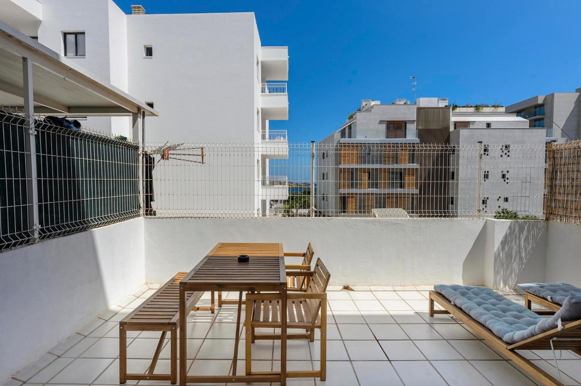 Apartamentos Esmeralda Ibiza Екстериор снимка
