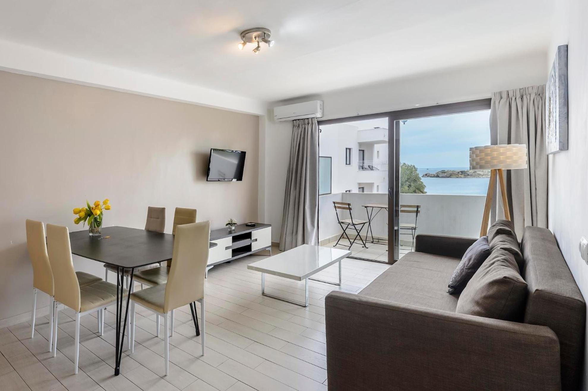 Apartamentos Esmeralda Ibiza Стая снимка