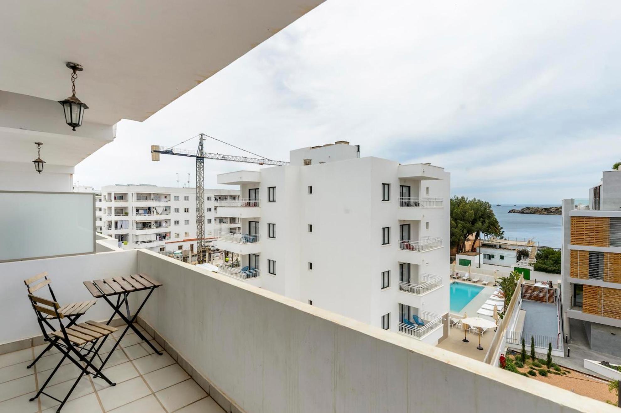 Apartamentos Esmeralda Ibiza Екстериор снимка