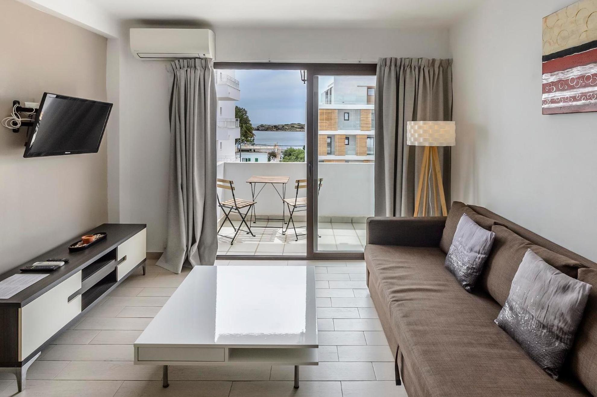 Apartamentos Esmeralda Ibiza Екстериор снимка